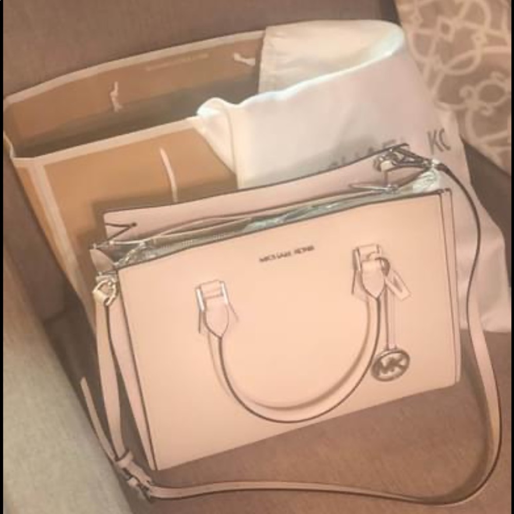 Michael kors purse